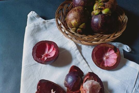 Kaya Akan Nutrisi, Ini Dia Kandungan Dan Manfaat Kulit Manggis